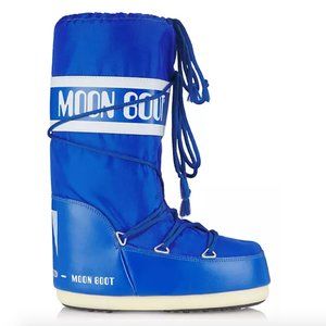 Saks Fifth Avenue Electric Blue Moon Boots
